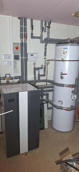 Self build heat pump installation using Boiler Upgrade Scheme in Cornwall